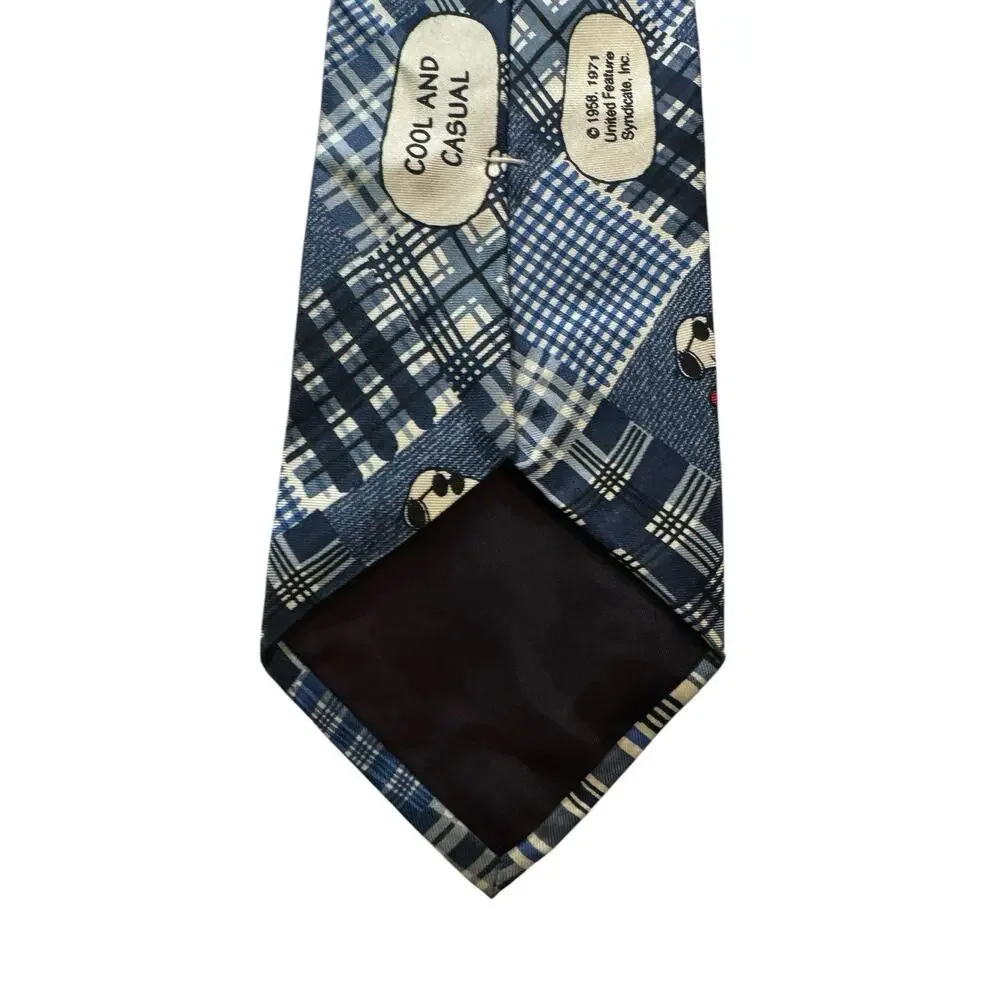 Peanuts Cool And Casual Joe Cool Blue Plaid Cartoon Novelty Necktie Snoopy